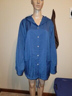 Temu - Blue Button Down Hooded Jacket. Size 5X = 3X.